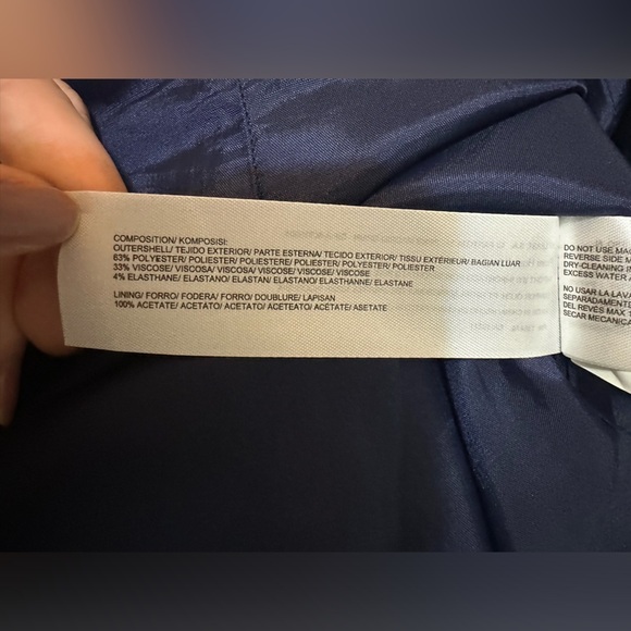 Hoss Intropia Navy Shift Dress with Pleated Bottom in US Size 4 - Picture 6 of 7